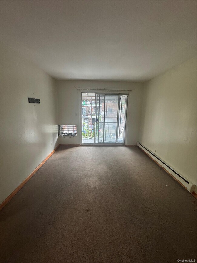 Building Photo - 58-33 Van Cleef St