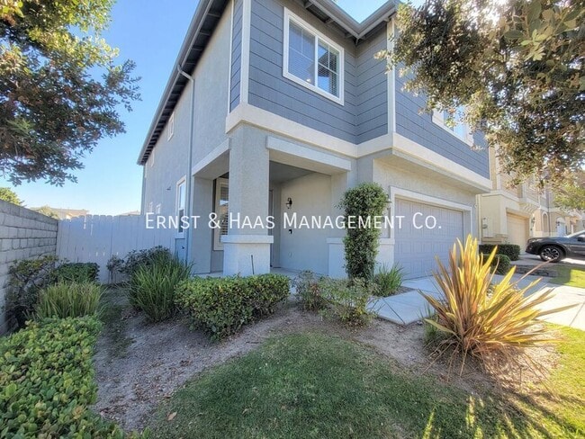 Building Photo - 17528 Yellowwood Way