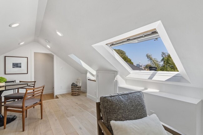 Building Photo - Corona Heights: Newly Renovated Victorian Home with EV Charging and Gorgeous Yard