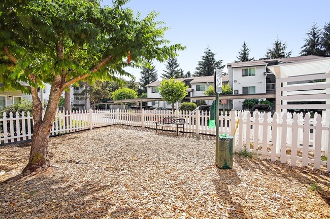 Building Photo - Meridian Garden