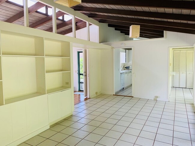 Building Photo - Breathtaking Ocean & Mokulua Island Views