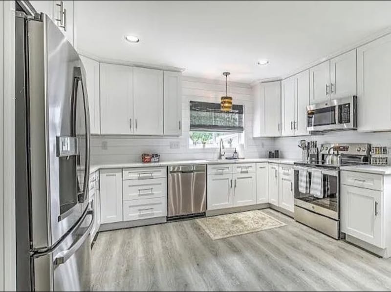 Building Photo - 6450 Marmaduke Ave