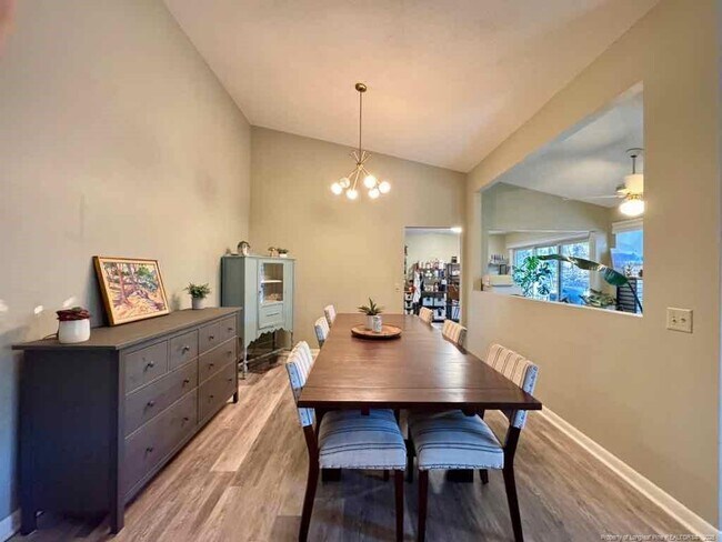 Building Photo - 3088 Fairway Woods