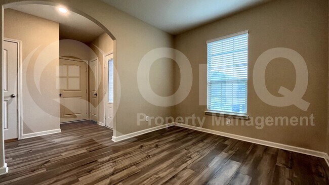 Building Photo - 274 Moonstone Way