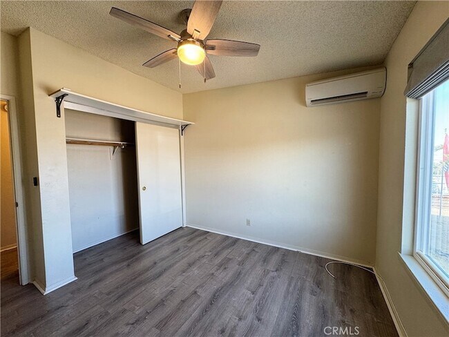 Building Photo - 6848 Quail Spring Ave