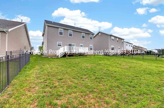 Building Photo - 229 Charlestowne Place Dr