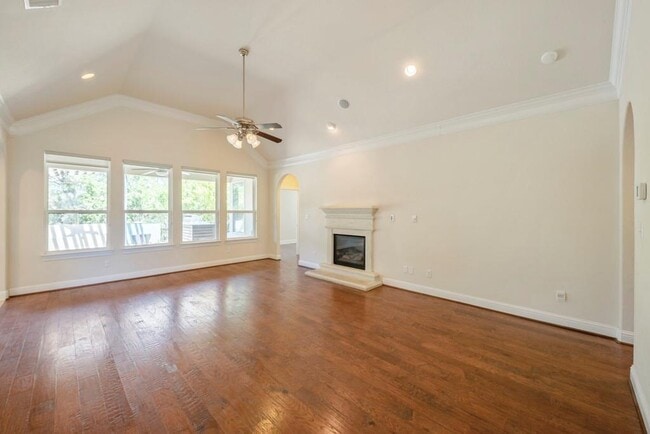 Building Photo - 11812 Mira Vista Way