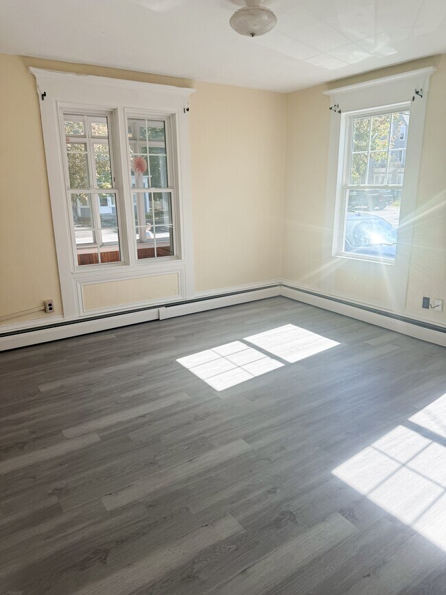 Building Photo - 47Church St-