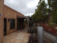Building Photo - 1005 Calle Dorthia