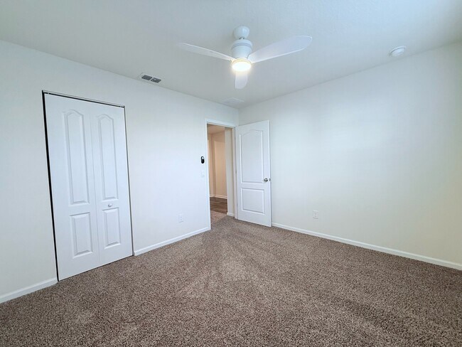 Building Photo - 313 Jarama Cir