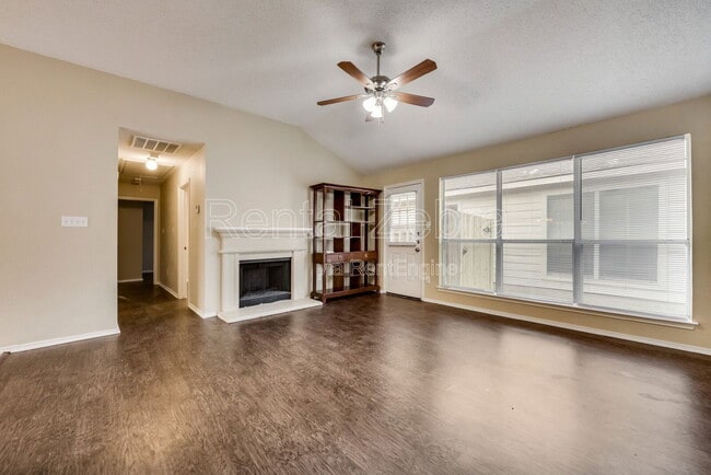 Building Photo - 10536 Towerwood Dr