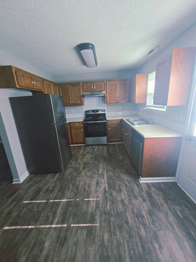 Building Photo - 115 Blackwelder Ave