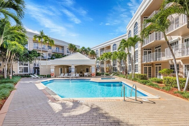 Building Photo - 1280 S Alhambra Cir