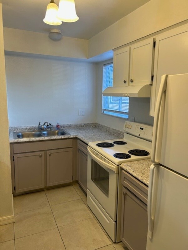 Building Photo - 1113 Ohio Ave