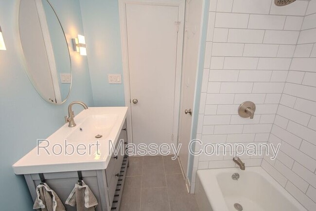 Building Photo - 1813 Crossgate Ln