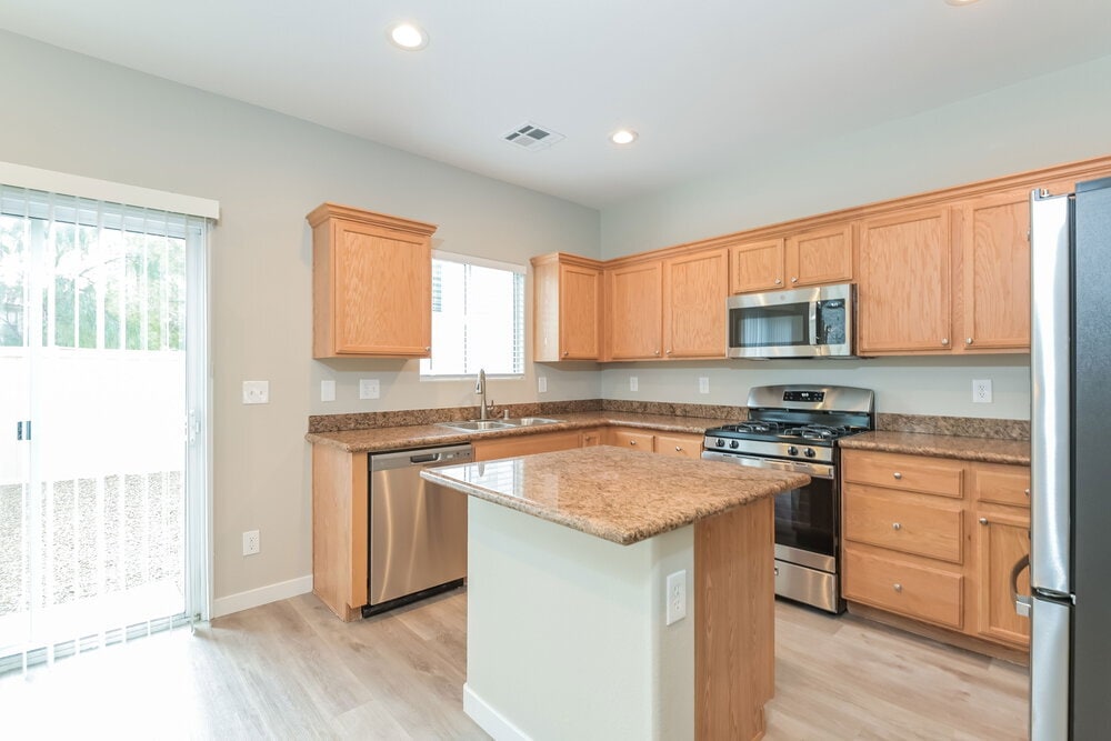 Building Photo - 10931 Colour Magic St