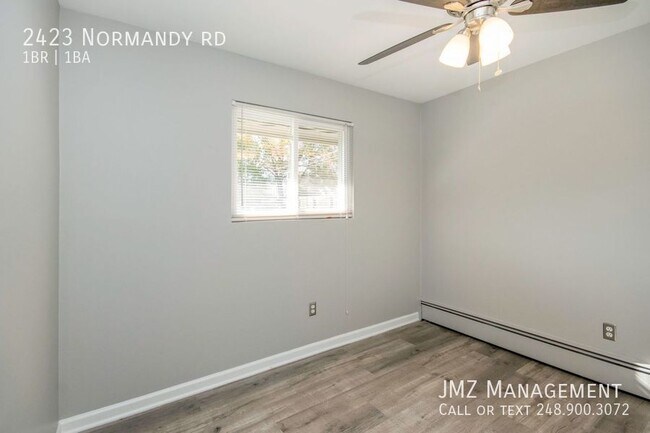 Building Photo - COMPLETELY UPDATED BEAUTIFUL RANCH STYLE P...