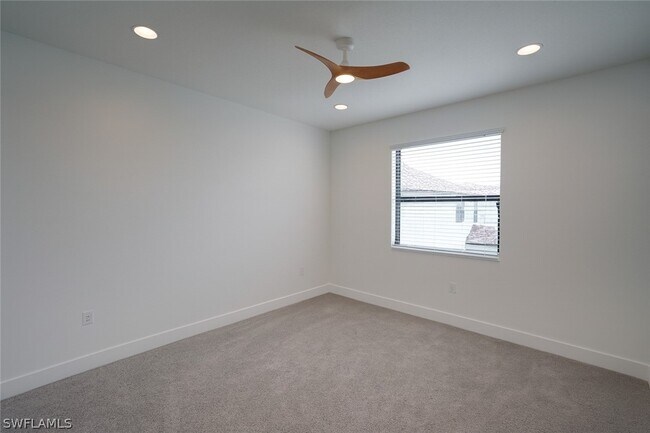 Building Photo - 5630 Carrara Dr