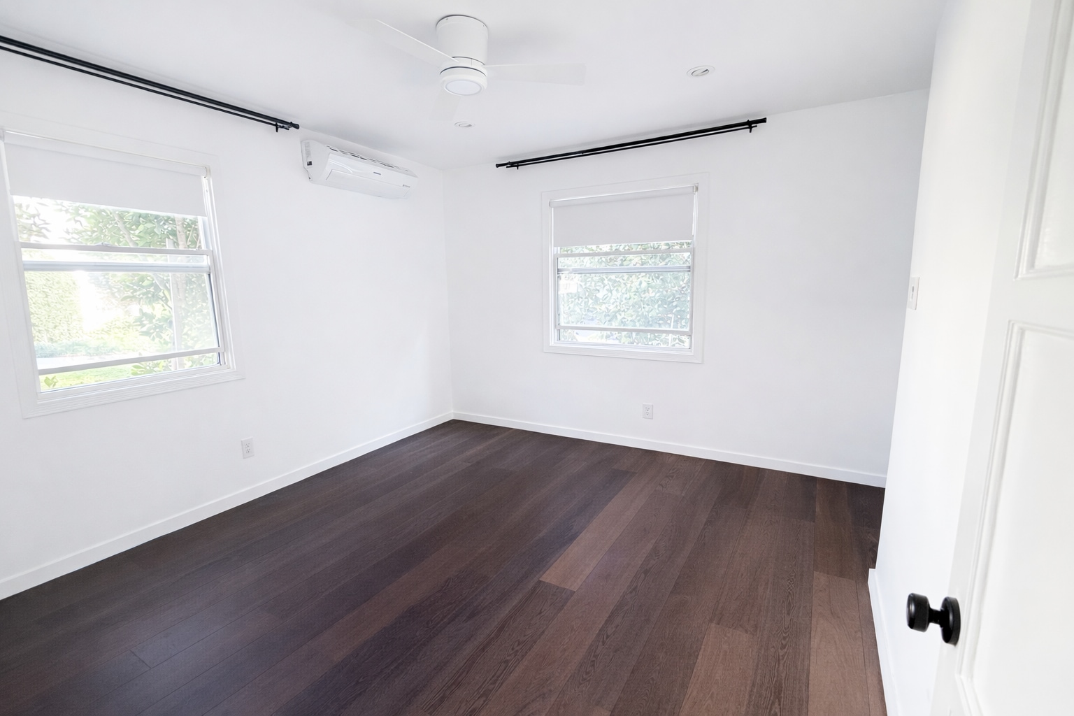 Building Photo - 1201 Bay St