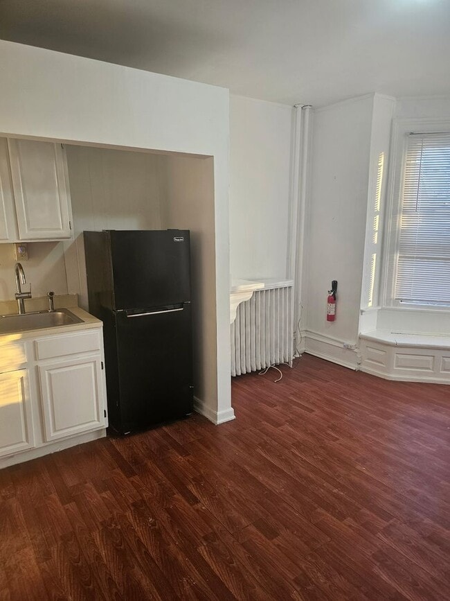 Building Photo - 1673 Harrison St