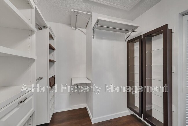 Building Photo - 1109 Needlewood Loop