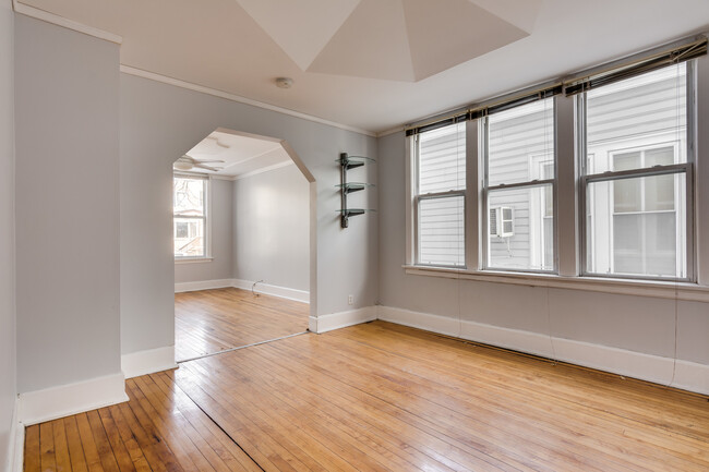 Building Photo - 1739 N Rockwell St