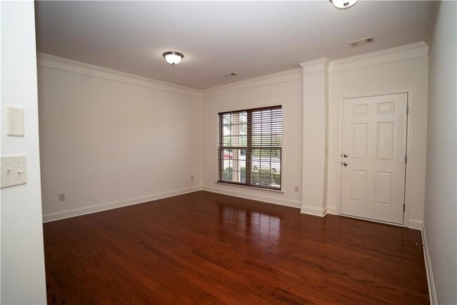 Building Photo - 2412 Harpers Way