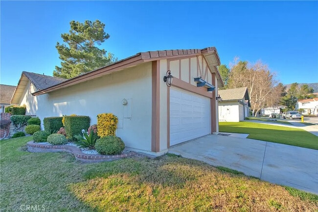 Building Photo - 6430 Mt Bend Pl