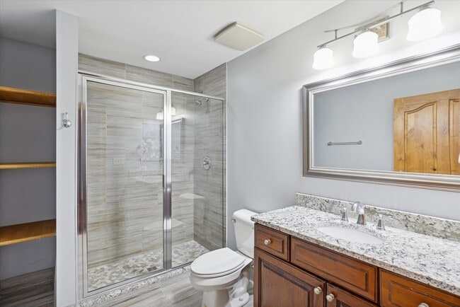 Building Photo - 16W125 89th Pl