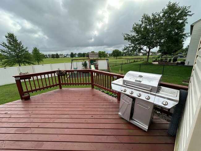 Building Photo - 227 Butler Dr