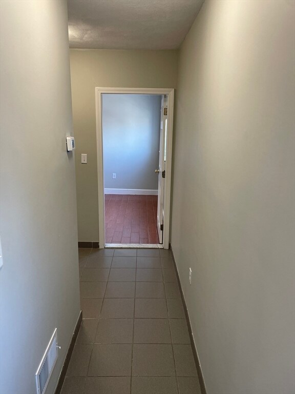 Building Photo - 149 Bennington St