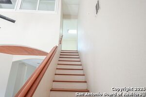 Building Photo - 24306 Romin Dr