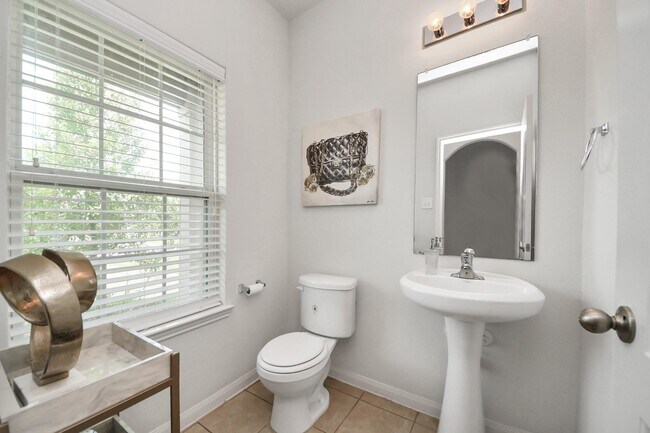 Building Photo - 9423 Grand Spark Dr