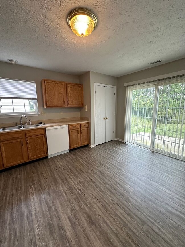 Building Photo - 3 Bedroom Home in West Lafayette - AVAILABLE IN FEBRUARY