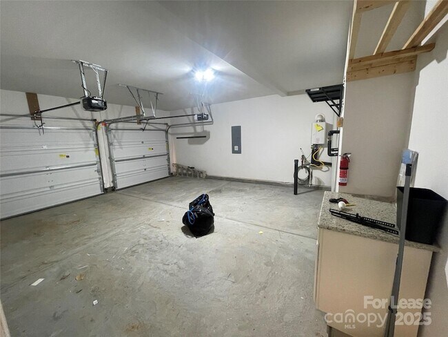 Building Photo - 3025 Burnello Ct