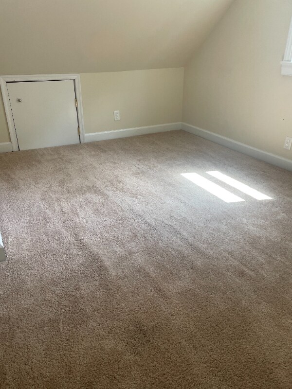 Building Photo - 3107 Scott St