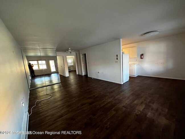 Building Photo - 106 Edinburgh Ln