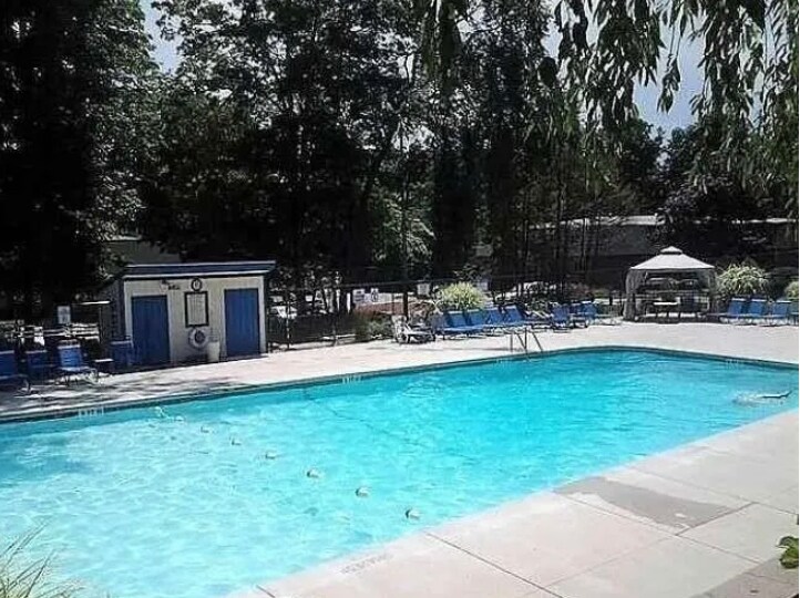 Building Photo - 3 Silvestri Cir