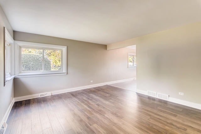 Building Photo - 438 N Gerard Ave