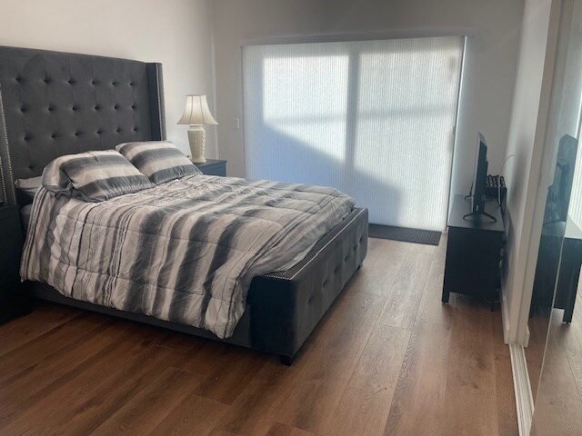 Building Photo - 551 S Calle Santa Rosa