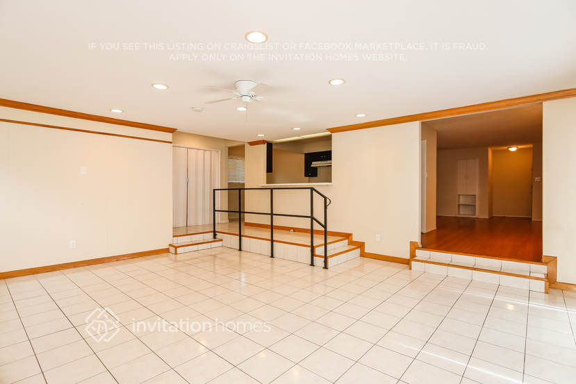 Building Photo - 13403 Traub Ave
