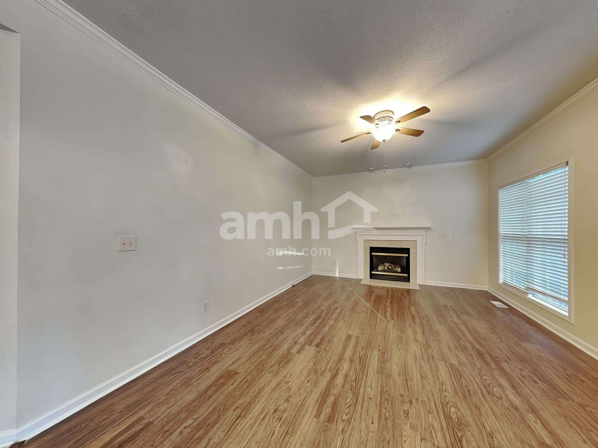 Building Photo - 2106 Forest Edge Dr