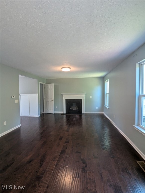 Building Photo - 145 Park View Ct