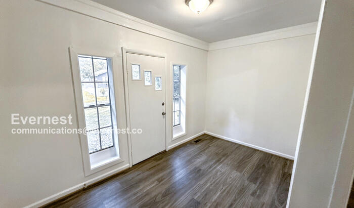 Building Photo - 253 11th Ave NE