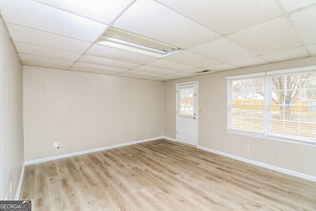 Building Photo - 5039 Mickleton Way