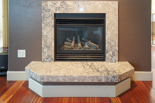 Building Photo - 1254 E Winding Creek Dr