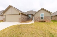 Building Photo - Four Bedroom New Construction Home!