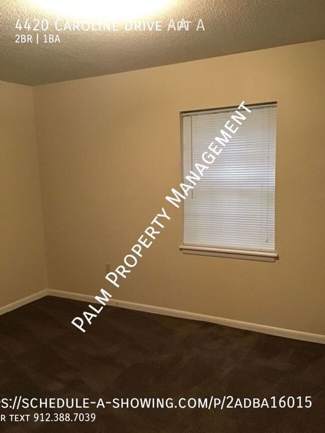 Building Photo - 4420 Caroline Dr