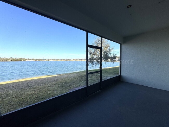 Building Photo - 3040 Youngford St