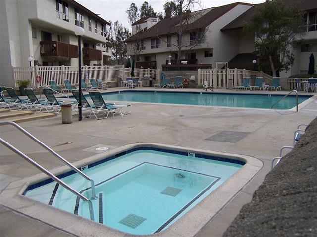 Building Photo - Gorgeous and Comfortable - Dual Master Suites - 2BD/2BA - East Mission Valley
